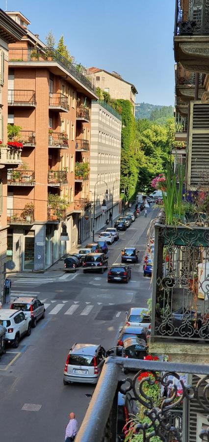 Baretti * Turín